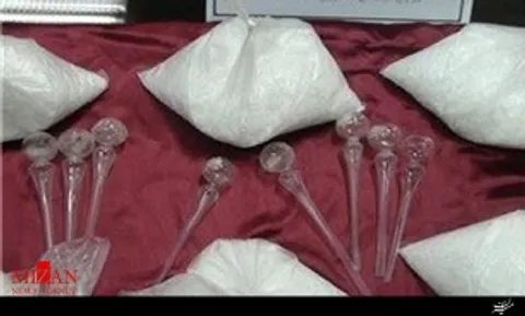 شناسایی و دستگیر فروشنده مواد مخدر صنعتی در حاشیه شهر مشهد