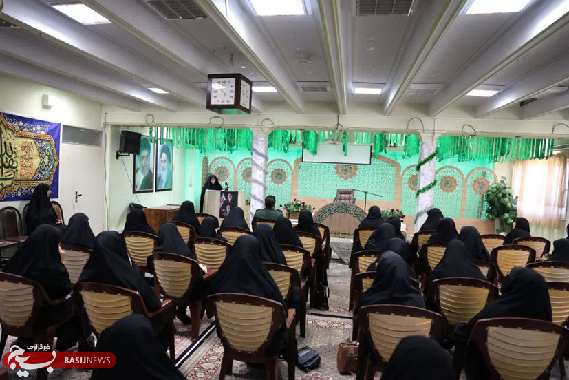 برگزاری همایش مدیران مراکز مهد و پیش‌دبستانی بسیج جامعه زنان سپاه همدان