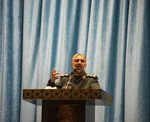 دشمن با ایجاد نا امیدی میخواهد نظام را ناکارآمد نشان دهد/جنگ شناختی با &laquo;جهاد تبیین&raquo; بی&zwnj;اثر می&zwnj;شود