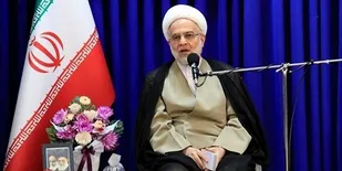 نخبگان سرمایه&zwnj;های ملی و آینده سازان جامعه هستند