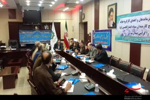 جلسه هیئت اندیشه&zwnj;ورز قشر بسیج کارمندان استان همدان
