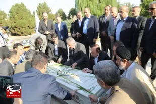 دفاع مقدس نماد اقتدار ایران/ توطئه&zwnj;های دشمن با وحدت ملی خنثی شد