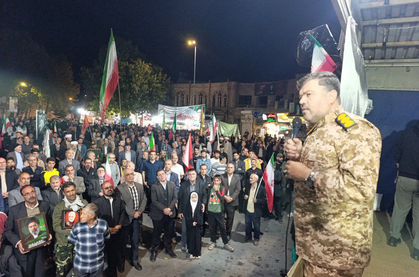 لیبرال‌ها تاریخ را مطالعه کنند؛ ملت ایران اهل تسلیم نیست
