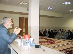 دانشجویان در مواجهه با آسیب&zwnj;های اجتماعی به خانواده و پلیس اعتماد کنند