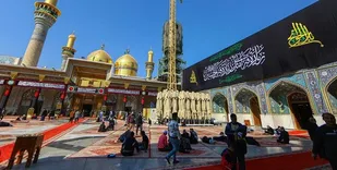حرم امامین جوادین (ع) سیاهپوش شد