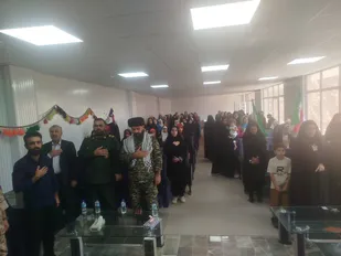 طنین همدلی و حماسه در جشنواره گروه&zwnj;های سرود خواهران دزپارت