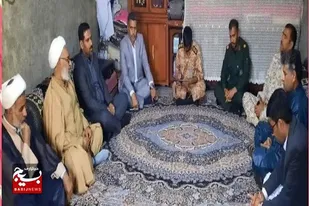 دیدار  با خانواده&zwnj;های شهدای ترور و دفاع مقدس به مناسبت دهه مبارک فجر در ایرانشهر
