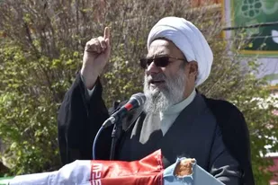 امروز شاهد غلبه حزب خدا بر شیطان بزرگ هستیم