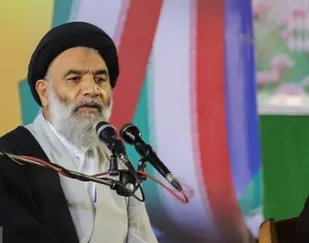 نماینده ولی فقیه در خوزستان: در ایران اسلامی ارتش چهارمی به نام مردم ظهور کرده است
