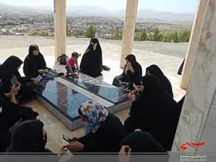 اردوی زیارتی گلزار شهدای کهک برای نوجوانان