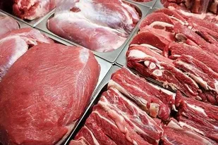 توزیع 2000 گوشت نذری در ایام محرم در خلیل آباد