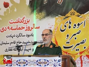 راه مقابله با دشمنان مقاومت و حضور در صحنه های انقلاب است