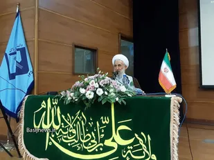 امیرالمومنین(ع)) پرچم عدالت اجتماعی را به اهتزار درآورد