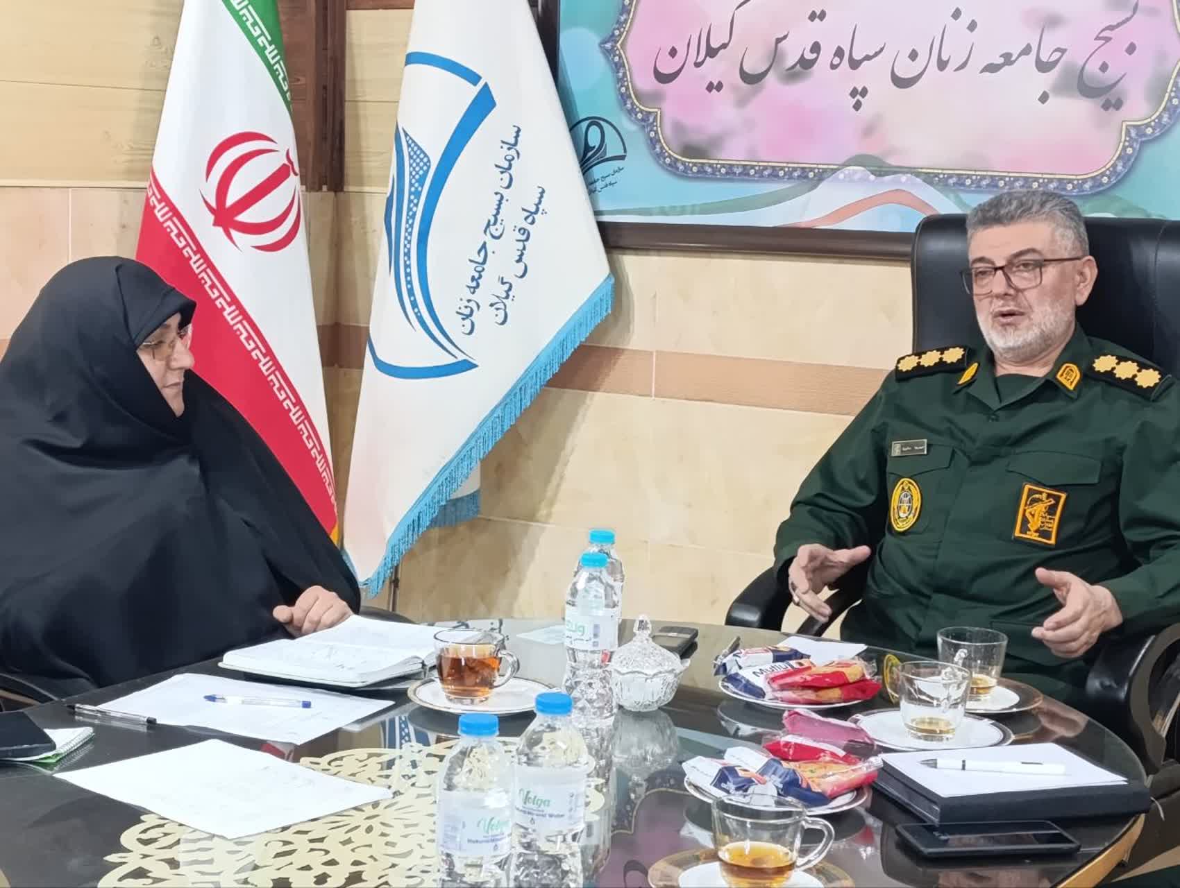 در معرفی شهیده نبوی‌ نیا بر شجاعت و مقاومت او تمرکزشود