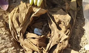 کشف پیکر ۲ شهید دفاع مقدس در عراق