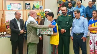 مراسم تجلیل از جانبازان و پیشکسوتان دفاع مقدس در زورخانه امام حسین(ع)