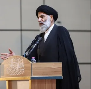 عاشورا به ما آموخت سازش مقابل حکام ظلم در قاموس دین اسلام نیست
