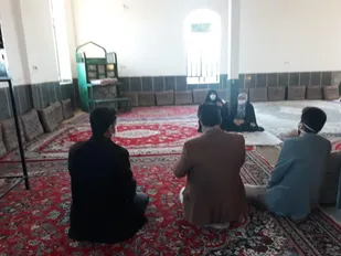 نشست هم اندیشی پیگیری و رفع مشکلات نیازمندان روستای چاکری از توابع هرات