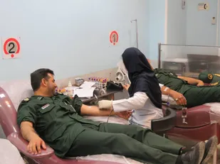 اهدای خون سیرجانی ها در چهارمین مرحله رزمایش کمک مومنانه