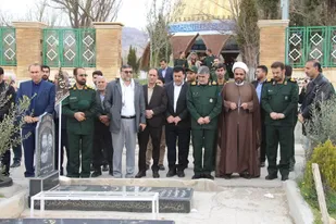 برگزاری&nbsp;آئین تجدید میثاق فرماندهان سپاه ایلام با شهدا