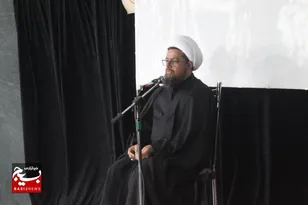 مقاومت، رمز عزت و اقتدار ملت ایران است