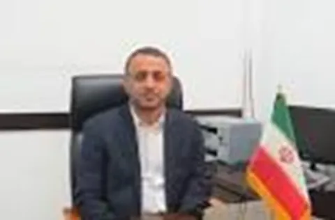 مجموعه کارکنان دولت با هر نگاه سیاسی، در چهارچوب نظام باید به مردم خدمت کنند