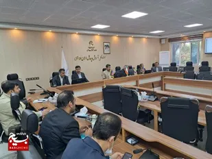 جلسه قرارگاه جهادی عدالت تربیتی و نصیب برابر آموزشی با اجرای طرح جهادی شهید عجمیان