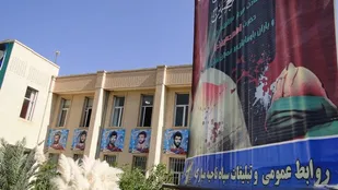 تصاویر زیبایی شهدا همراه با طبیعت پاییزی