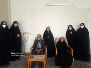 دیدار از خانواده جانباز هشت سال دفاع مقدس