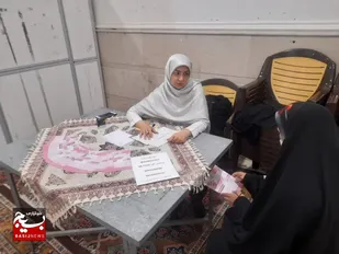 میز خدمت گروه جهادی &laquo;مادر ایمن&raquo; با ویزیت رایگان مامایی در پردیسان قم