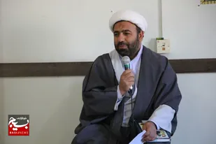 صدیقه طاهره حضرت زهرا سلام الله علیها محور است