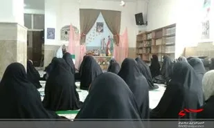 تقدیر از بانوان بسیجی پایگاه شهیده واعظی
