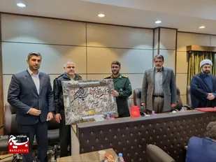 تجلیل از دست اندرکاران برگزاری نخستین همایش پدران آسمانی در شهرستان چالوس