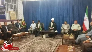 دیدار فرماندار و مدیران ادارات  با امام جمعه دلفان