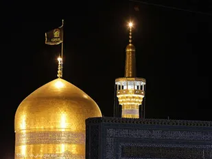 دو اسپانیایی در حرم مطهر رضوی مسلمان شدند