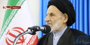 نماینده ولی فقیه در خراسان جنوبی: حقوق بشر در دین خدا است/ انقلاب اسلامی امروز سبب بیداری جهانی شده است