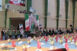 توزیع بسته های کمک مومنانه سپاه میانه به بیش از 32000 بسته رسید
