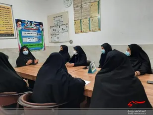 نقش زنان در تعمیق باورهای دینی خانواده بسیار حیاتی است