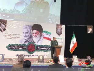 سردار سلیمانی با سربازی ولایت، سران کفر را درمانده کرد