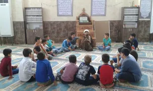 دانش آموزانی در امتداد بهشت