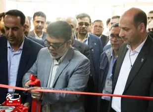 افتتاح نمایشگاهی برای معرفی فرصت های شغلی در دانشگاه آزاد تبریز