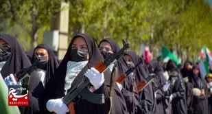 اجتماع دختران و بانوان مسلح شهر محمود آباد نمونه
