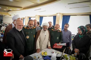 دیدار نماینده ولی فقیه در سپاه با خانواده شهدای اقتدار مازندران
