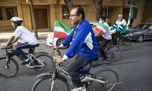 "همایش دوچرخه سواری میدان تا میدان با مرد میدان"