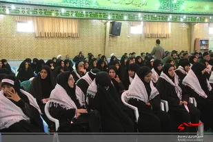 جمهوری اسلامی دستاورد بزرگ انقلاب است