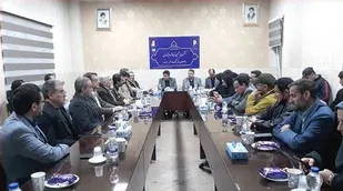 نگاه به هنر و هنرمند باید نگاه مقام معظم رهبری باشد
