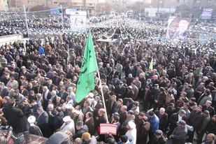 ملت ایران با گرامیداشت 9دی مشت محکمی بر دهان یاوه گویان می&zwnj;زنند