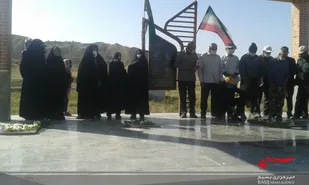مراسم عطر افشانی گلزارمطهر شهدا راز