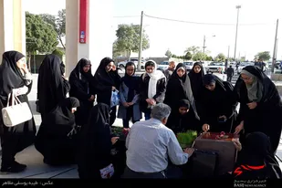 ادای احترام مردم دارالمومنین همدان به شهید &laquo;همدانی&raquo;