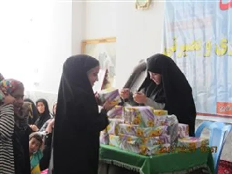 از فعالان عر صه فرهنگی حوزه حضرت زینب فاروج تجلیل شد